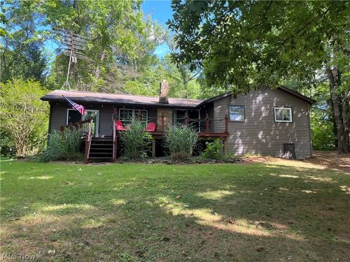 27 Margo Ln, Senecaville, OH, 43780-9737 | Card Image
