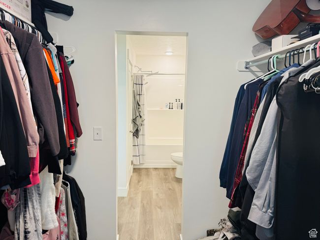 Master Closet | Image 14