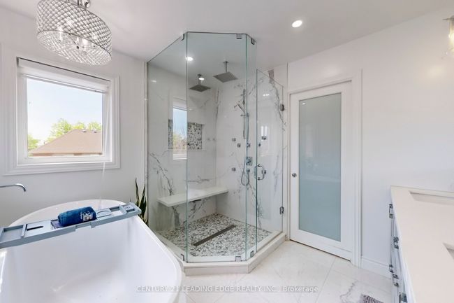 74 Littleleaf Cres, House other with 4 bedrooms, 4 bathrooms and 2 parking in Markham ON | Image 26