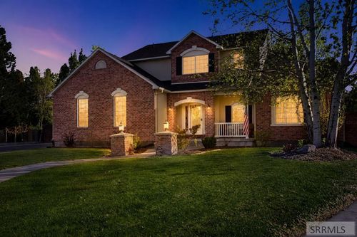 3560 Charleston Cir, Idaho Falls, ID, 83404-6200 | Card Image