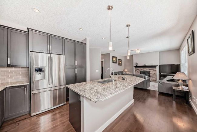 18 Rockford Road Nw, Home with 4 bedrooms, 3 bathrooms and 4 parking in Calgary AB | Image 13