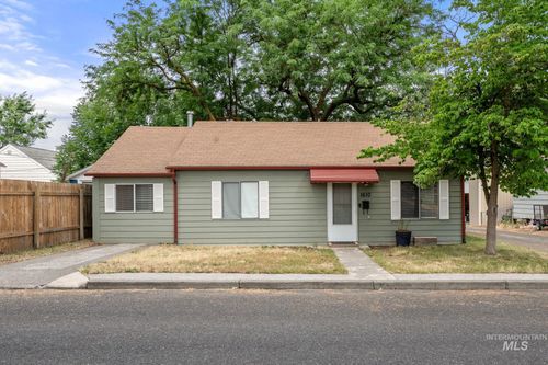 1610 3rd St, Lewiston, ID, 83501-2725 | Card Image