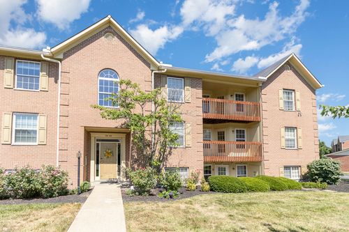 140 Dogwood Dr, Highland Heights, KY, 41076-4701 | Card Image