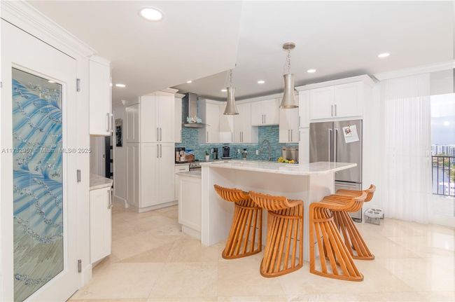 APT-1602C - 100 S Birch Rd, Condo with 3 bedrooms, 3 bathrooms and null parking in Fort Lauderdale FL | Image 7
