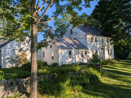 21 Trask Mountain Rd, Wolfeboro, NH, 03894-4518 | Card Image