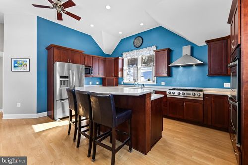 426 Bentley Rd, PARKTON, MD, 21120-9093 | Card Image