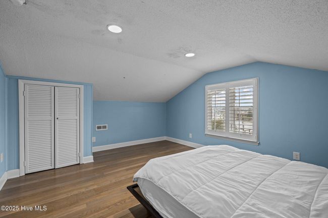 247 Bay View Blvd, House other with 4 bedrooms, 3 bathrooms and 1 parking in Atlantic Beach NC | Image 17