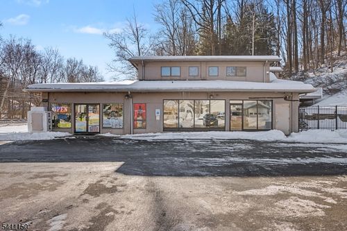 2127 State Route 31, Glen Gardner, NJ, 08826-6439 | Card Image