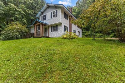 945 East Hill Road, House other with 3 bedrooms, 1 bathrooms and null parking in Richmond VT | Image 1