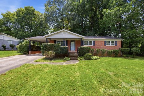 2105 Helen Dr, Gastonia, NC, 28054-1935 | Card Image