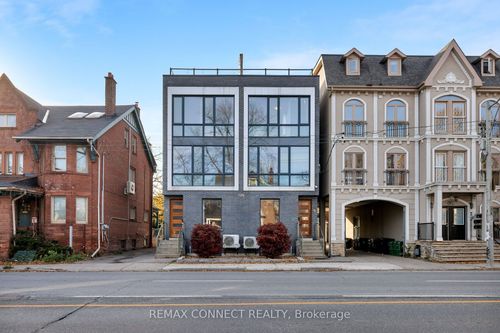 th3-126 Spadina Rd, Toronto, ON, M5R2T8 | Card Image