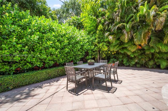 1015 Catalonia Ave, House other with 3 bedrooms, 3 bathrooms and null parking in Coral Gables FL | Image 48