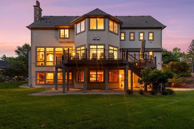 Stunning, Executive home in Wayzata schools | Image 4