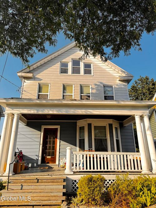 107 Kent St, Albany, NY, 12206-2106 | Card Image