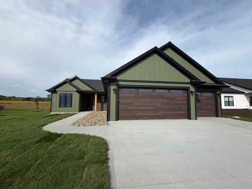145 Rolling Hills Dr, Elgin, MN, 55932-2700 | Card Image