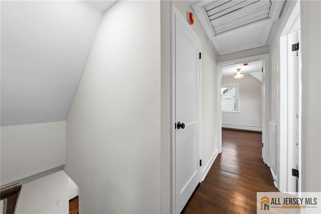 16 Lakeside Dr S, House other with 4 bedrooms, 3 bathrooms and null parking in Piscataway NJ | Image 20
