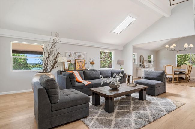 7 Corte De Canoncito, House other with 5 bedrooms, 4 bathrooms and null parking in Cedar Crest NM | Image 5