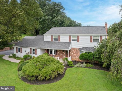 17 Judith Ln, THORNTON, PA, 19373-1032 | Card Image