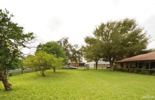 1813 E 23rd Pl, Mission, TX, 78574-7914 | Card Image