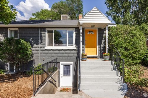 190 N 200 E, Pleasant Grove, UT, 84062-2312 | Card Image