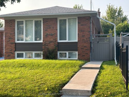 basement-12 Deeth Dr, Etobicoke, ON, M9P2J7 | Card Image