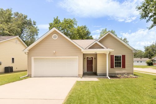 1026 N Carico St, Carbondale, IL, 62901-1223 | Card Image
