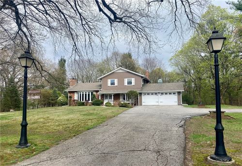 31 Harris Ave, Lincoln, RI, 02865-4312 | Card Image