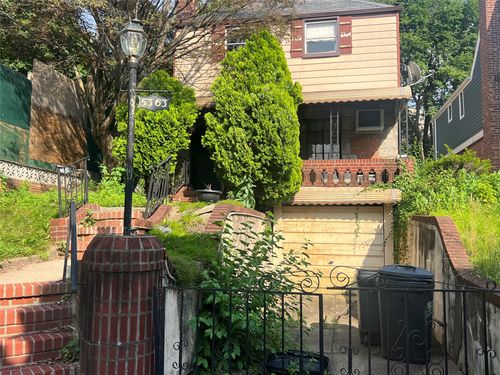 5363 63rd St, Maspeth, NY, 11378-1209 | Card Image