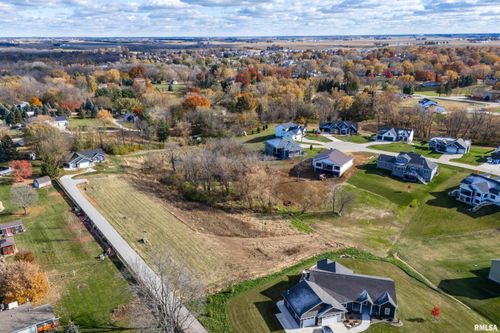 27119 181st Ave, Long Grove, IA, 52756-9014 | Card Image