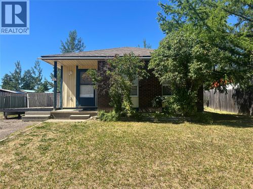 132 Spruce Ave, Tumbler Ridge, BC, V0C2W0 | Card Image