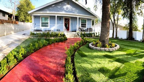 3284 Raymond Ave, Altadena, CA, 91001-4429 | Card Image