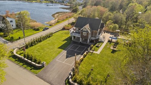 517 Pearse Rd, Swansea, MA, 02777-1214 | Card Image