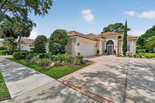 8268 Se Palm Hammock Ln, Hobe Sound, FL, 33455-8230 | Card Image