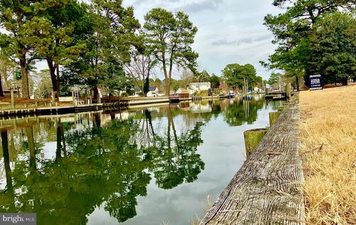 106 Discovery Ln, WILLIAMSBURG, VA, 23185-3105 | Card Image