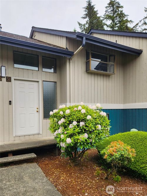 31-3435 Auburn Way S, Auburn, WA, 98092-7248 | Card Image