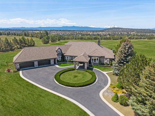20180 Winston Loop, Bend, OR, 97703-8990 | Card Image