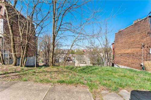 260-262 Plymouth St, Mt Washington, PA, 15211-1250 | Card Image