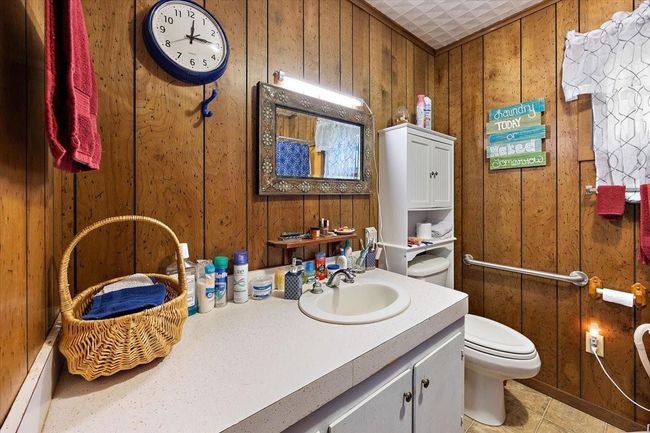 460 Timberlane Loop, House other with 2 bedrooms, 1 bathrooms and 3 parking in Hemphill TX | Image 27
