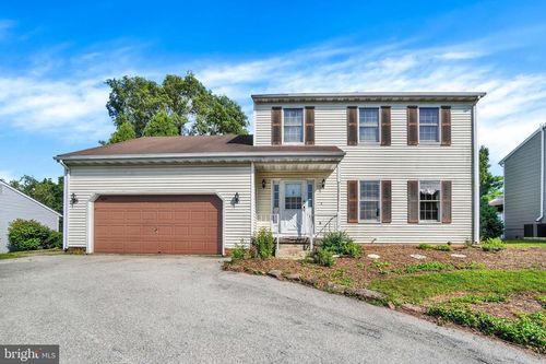 1641 Rainbow Cir, YORK, PA, 17408-4229 | Card Image