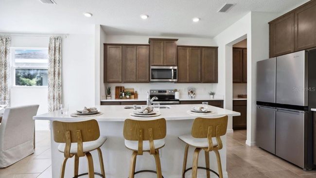 2320 Stratten Drive, House other with 4 bedrooms, 3 bathrooms and null parking in Zephyrhills FL | Image 4