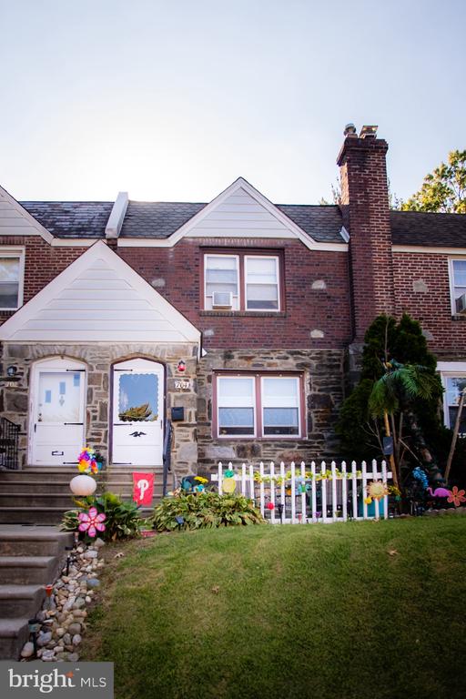 Fairfax Rd, Drexel Hill, PA 19026