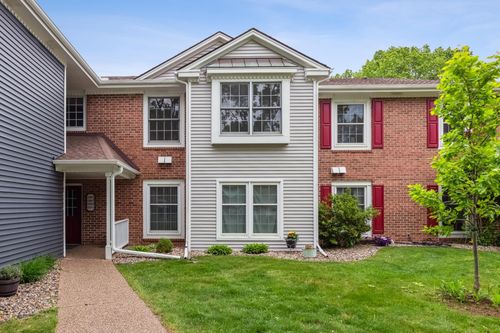 10911 Rhode Island Ave S, Bloomington, MN, 55438-2381 | Card Image