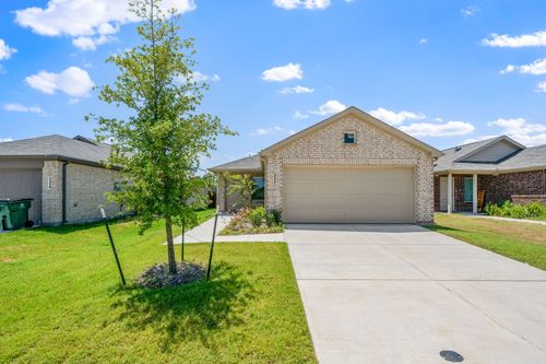 3332 Watterson Way, Crandall, TX, 75114-0910 | Card Image