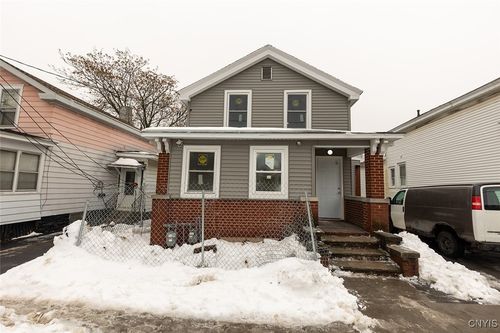 1021 Park St, Syracuse, NY, 13208-2727 | Card Image