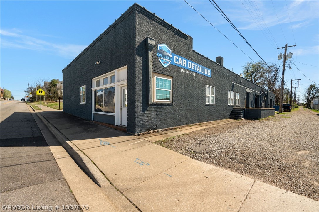 Commercial Sale in Fort Smith 3