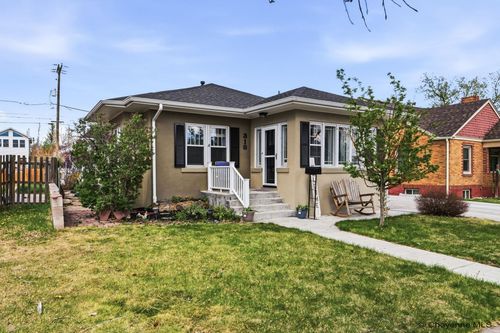 318 E 3rd Ave, Cheyenne, WY, 82001-1412 | Card Image