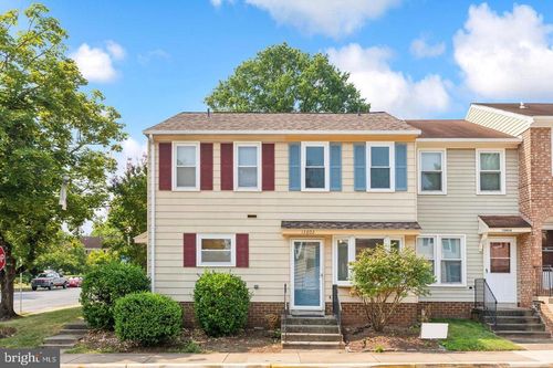 13802 Sauterne Way, CHANTILLY, VA, 20151-3604 | Card Image