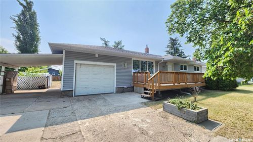 208 4th St W, Wilkie, SK, S0K0E5 | Card Image