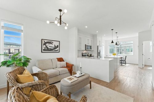 6347 128 Avenue Ne, Calgary, AB, T3N2G1 | Card Image
