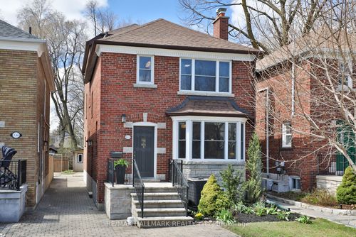 140 Everden Rd, York, ON, M6C3K9 | Card Image